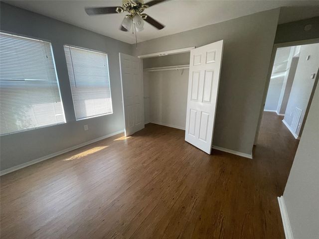 309-311 Lilac Drive, Granbury, TX 76049