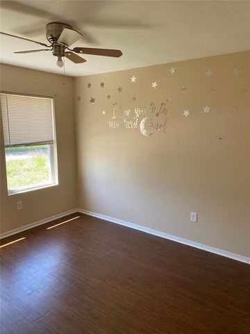 309-311 Lilac Drive, Granbury, TX 76049