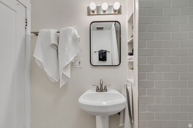 2006 S 300 E, Salt Lake City, UT 84115