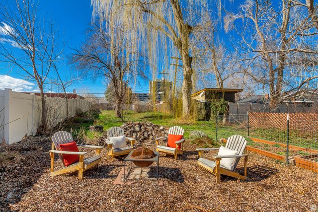 2006 S 300 E, Salt Lake City, UT 84115