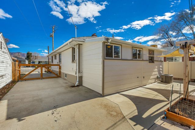 2006 S 300 E, Salt Lake City, UT 84115