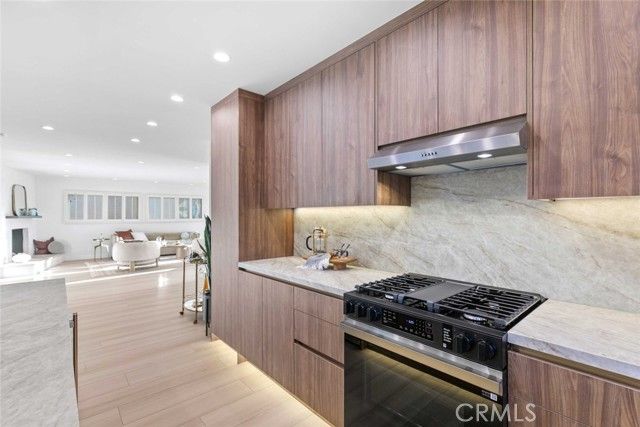 8372 Outland View Drive, Sun Valley (los Angeles), CA 91352