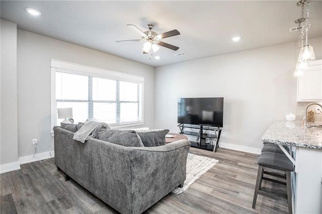 2578 N Ward Drive, Fayetteville, AR 72704