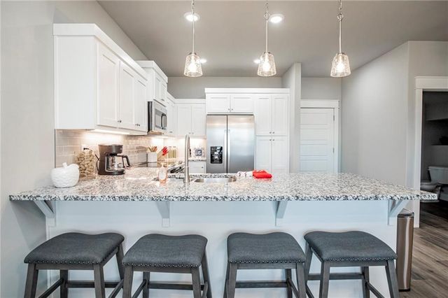 2578 N Ward Drive, Fayetteville, AR 72704