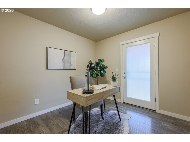 3705 Se 107TH Ave, Portland, OR 97266