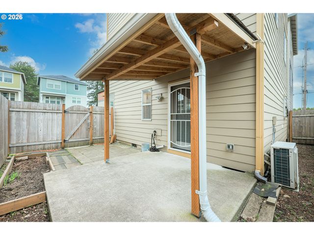 3705 Se 107TH Ave, Portland, OR 97266