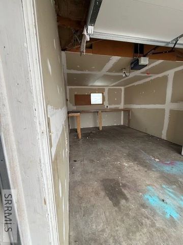 335 Cleveland Street, Idaho Falls, ID 83401