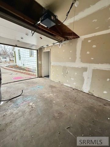 335 Cleveland Street, Idaho Falls, ID 83401