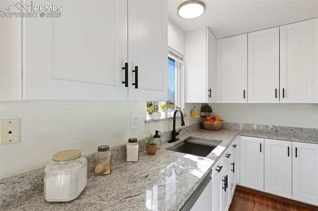 2105 Farnsworth Drive, Colorado Springs, CO 80916