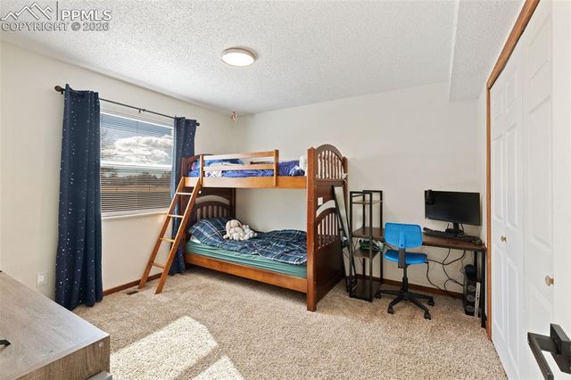 2105 Farnsworth Drive, Colorado Springs, CO 80916