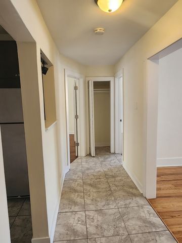 3219 W Division Street 2N, Chicago, IL 60651