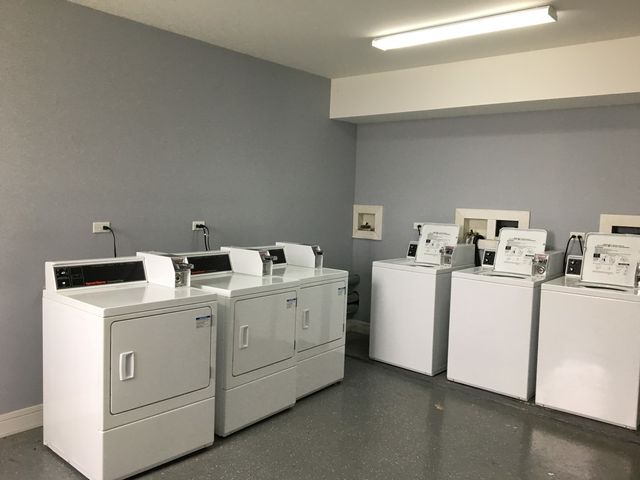 3219 W Division Street 2N, Chicago, IL 60651