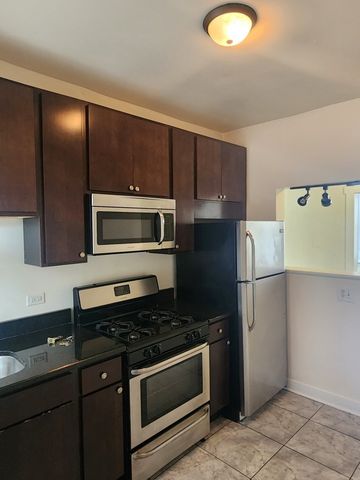 3219 W Division Street 2N, Chicago, IL 60651