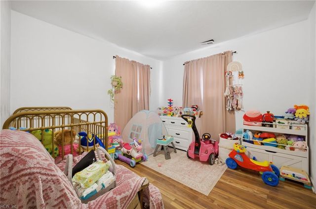 1632 Old Buckroe RD, Hampton, VA 23664