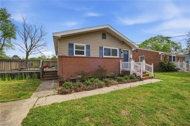 1632 Old Buckroe RD, Hampton, VA 23664