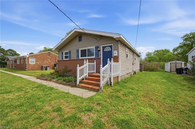 1632 Old Buckroe RD, Hampton, VA 23664