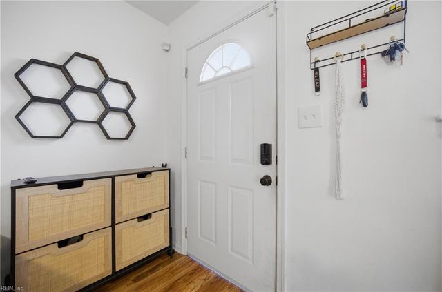 1632 Old Buckroe RD, Hampton, VA 23664