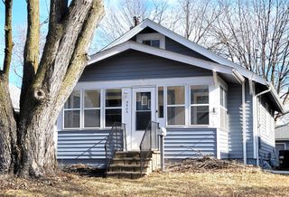 3905 Cambridge Street, Des Moines, IA 50313