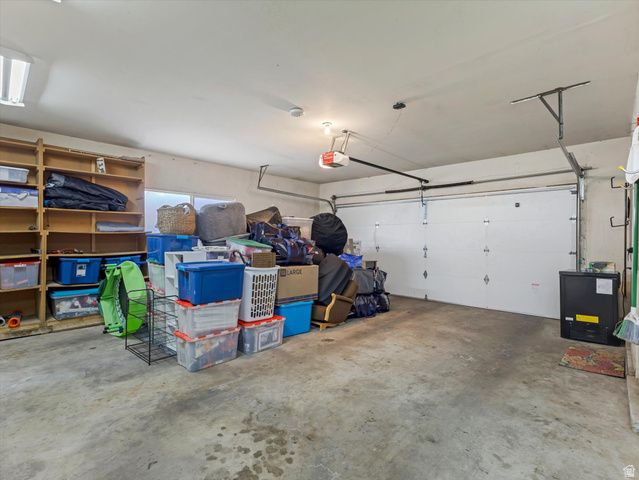 8698 S ALTA CANYON DR, Sandy, UT 84093