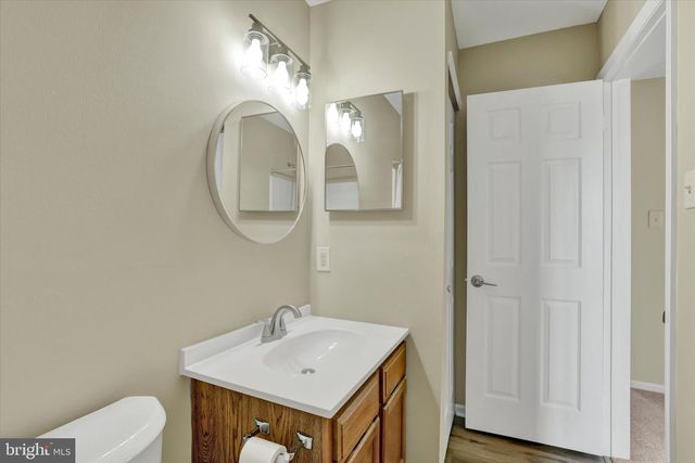 32 CRAIG CT, Newtown, PA 18940