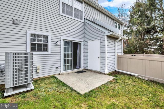 32 CRAIG CT, Newtown, PA 18940