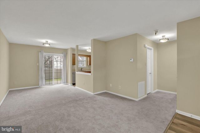 32 CRAIG CT, Newtown, PA 18940