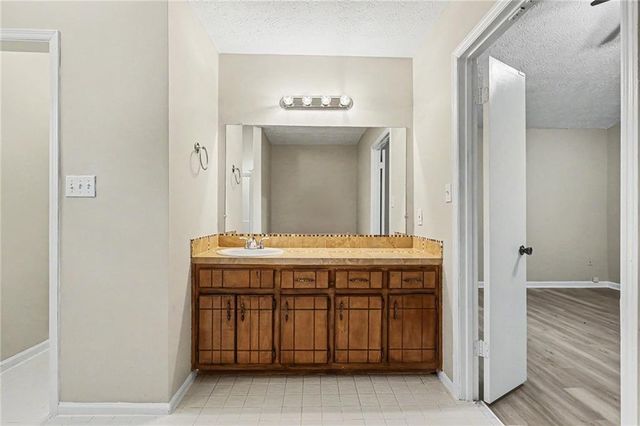 163 Sagebrush Road, Stockbridge, GA 30281