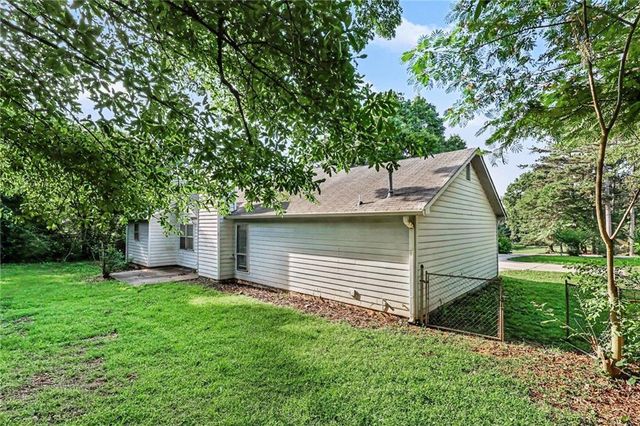 163 Sagebrush Road, Stockbridge, GA 30281