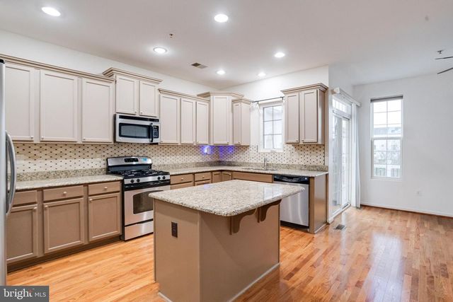 709 HIDDEN OAK LN, Glen Burnie, MD 21060