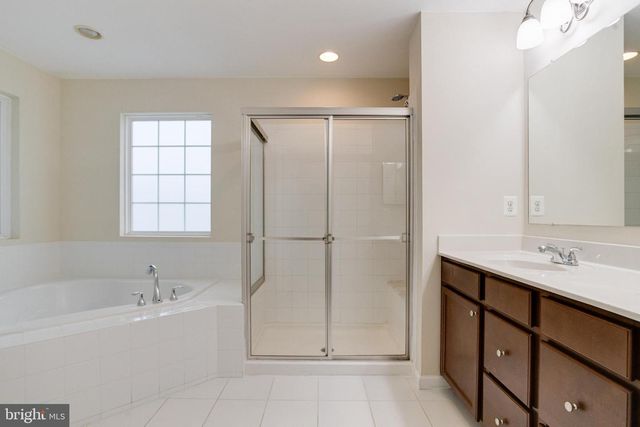 709 HIDDEN OAK LN, Glen Burnie, MD 21060