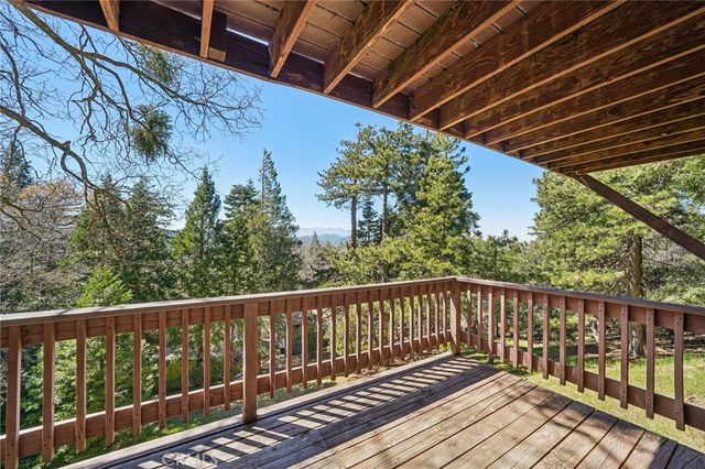 25274 North Road, Twin Peaks, CA 92391