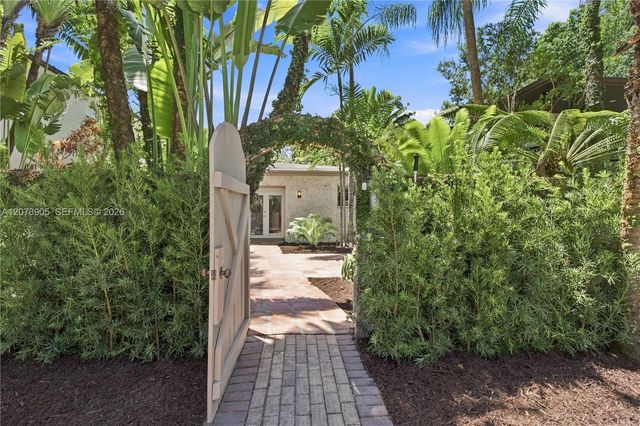 4110 Battersea Road, Miami, FL 33133