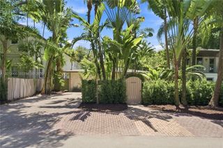 4110 Battersea Road, Miami, FL 33133