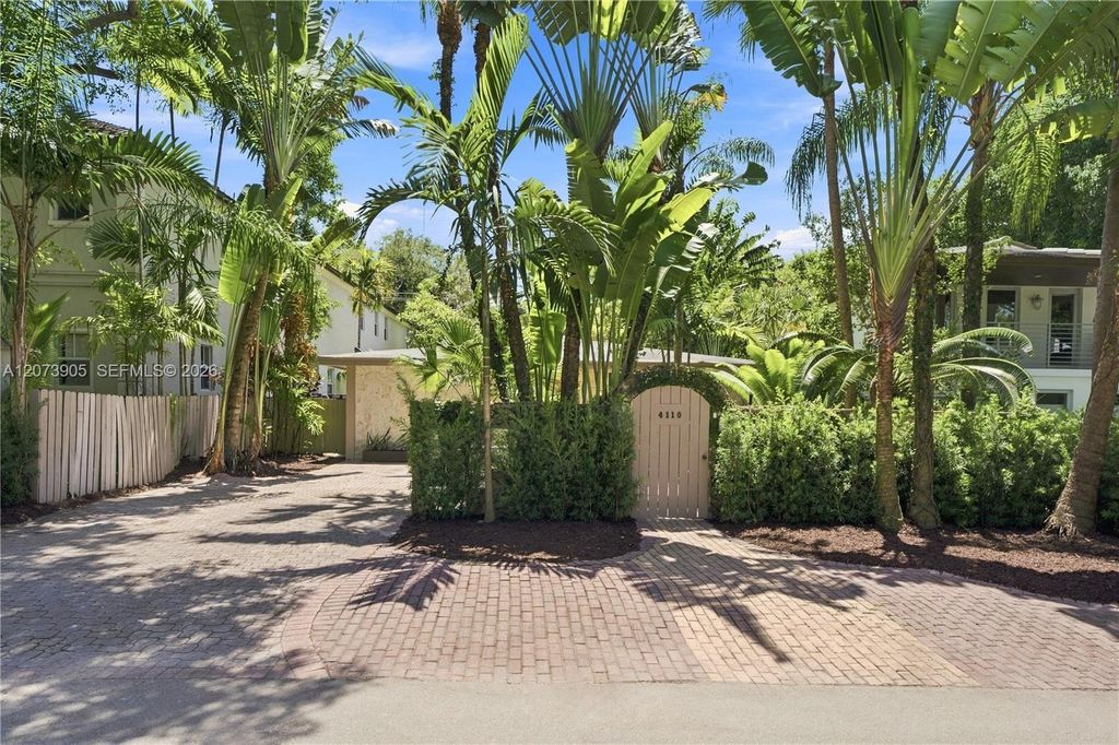 4110 Battersea Road, Miami, FL 33133