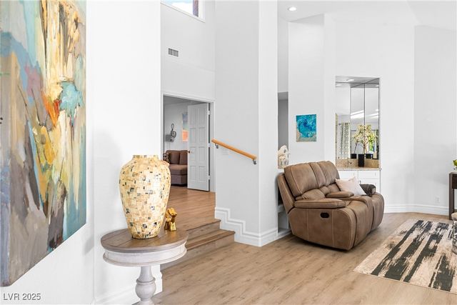 7283 Mission Hills Drive, Las Vegas, NV 89113