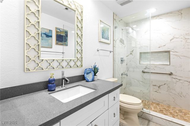 7283 Mission Hills Drive, Las Vegas, NV 89113