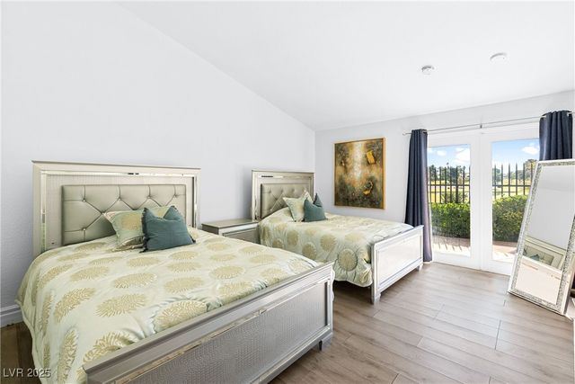 7283 Mission Hills Drive, Las Vegas, NV 89113