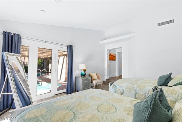 7283 Mission Hills Drive, Las Vegas, NV 89113