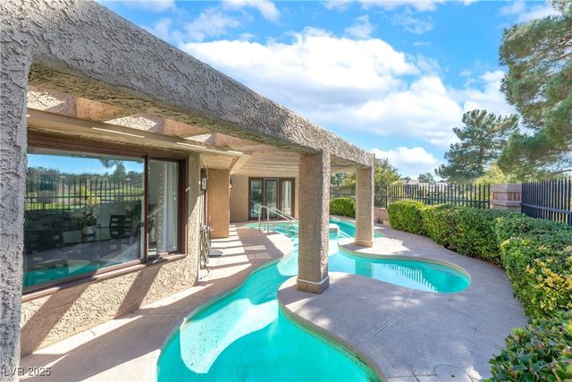 7283 Mission Hills Drive, Las Vegas, NV 89113