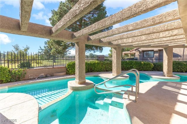 7283 Mission Hills Drive, Las Vegas, NV 89113