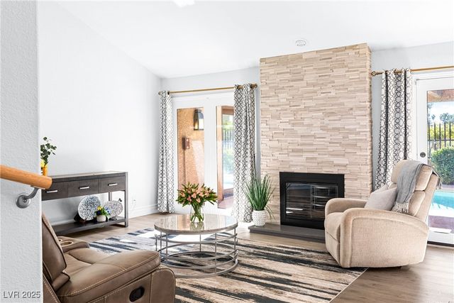 7283 Mission Hills Drive, Las Vegas, NV 89113