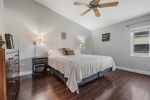 637 DRAKE LANE N, Dunedin, FL 34698