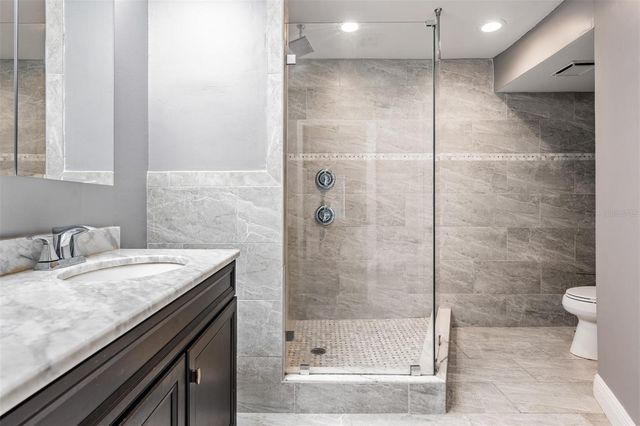 637 DRAKE LANE N, Dunedin, FL 34698