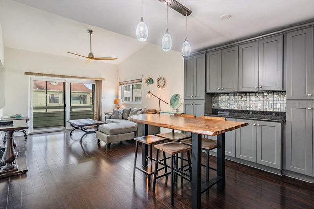 637 DRAKE LANE N, Dunedin, FL 34698