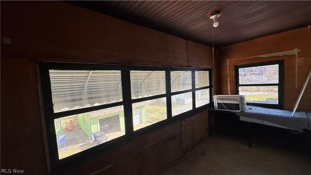 3123 West Boulevard, Cleveland, OH 44111