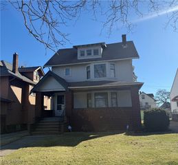3123 West Boulevard, Cleveland, OH 44111