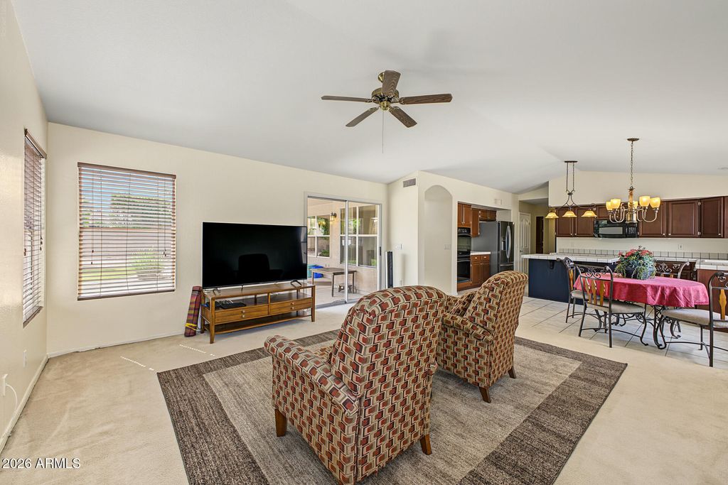 434 W MENDOZA Circle, Mesa, AZ 85210 — photo 3