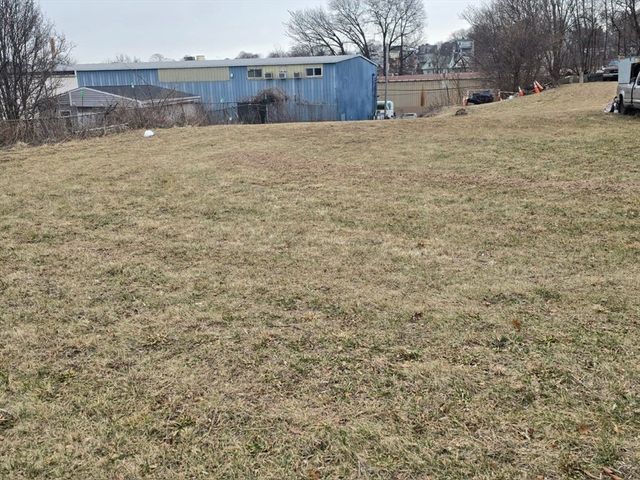 51 Ceylon St, Boston, MA 02121