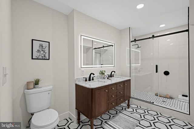 58 W JOHNSON ST, Philadelphia, PA 19144