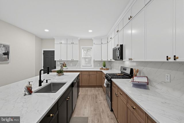 58 W JOHNSON ST, Philadelphia, PA 19144